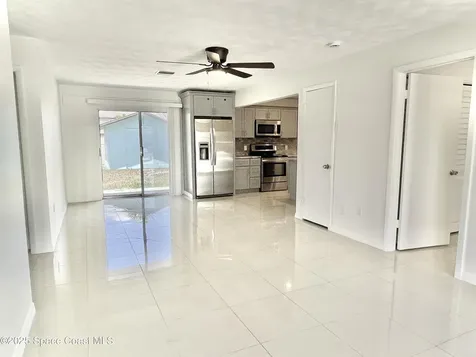 1074 Holland Street Melbourne FL 32935