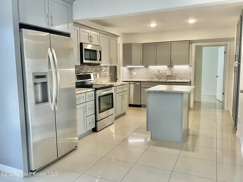 1074 Holland Street Melbourne FL 32935