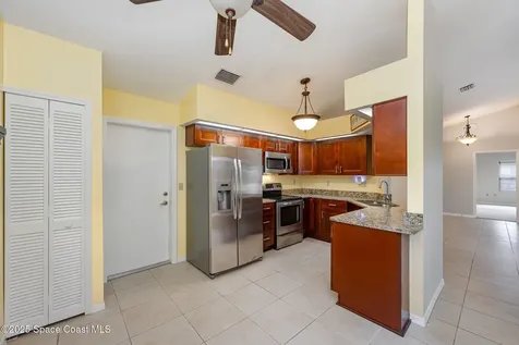 1537 Independence Avenue Melbourne FL 32940