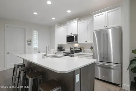 1027 Steven Patrick Avenue Indian Harbour Beach FL 32937