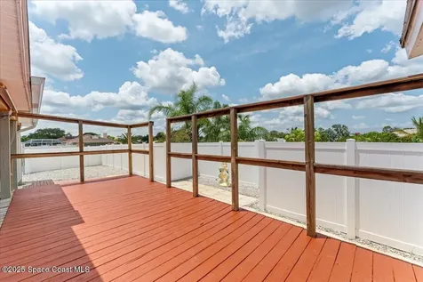 8865 Central Avenue Micco FL 32976