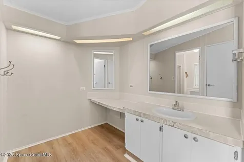 8865 Central Avenue Micco FL 32976