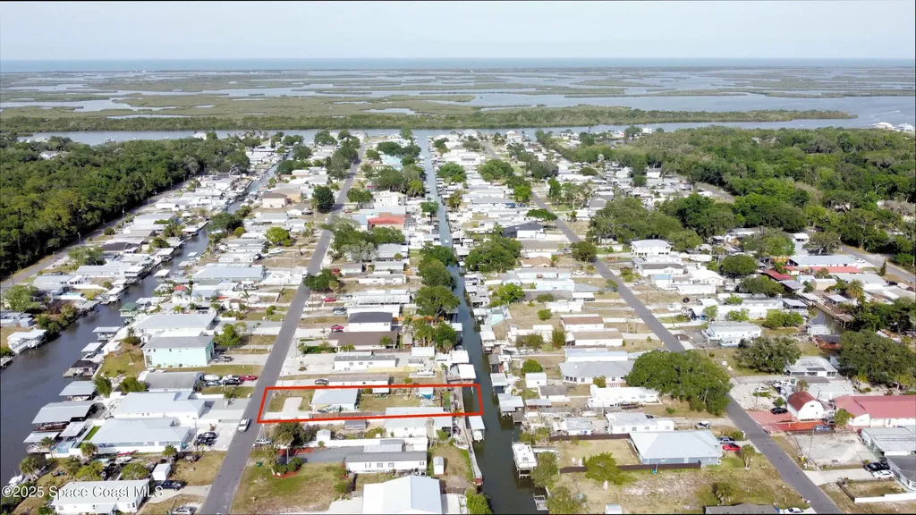 139 Randle Avenue Oak Hill FL 32759