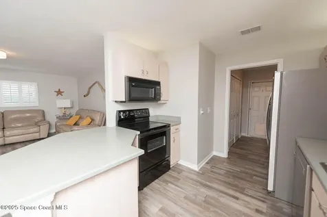 139 Randle Avenue Oak Hill FL 32759