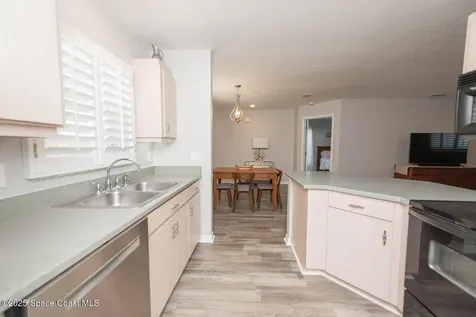 139 Randle Avenue Oak Hill FL 32759