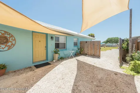 139 Randle Avenue Oak Hill FL 32759