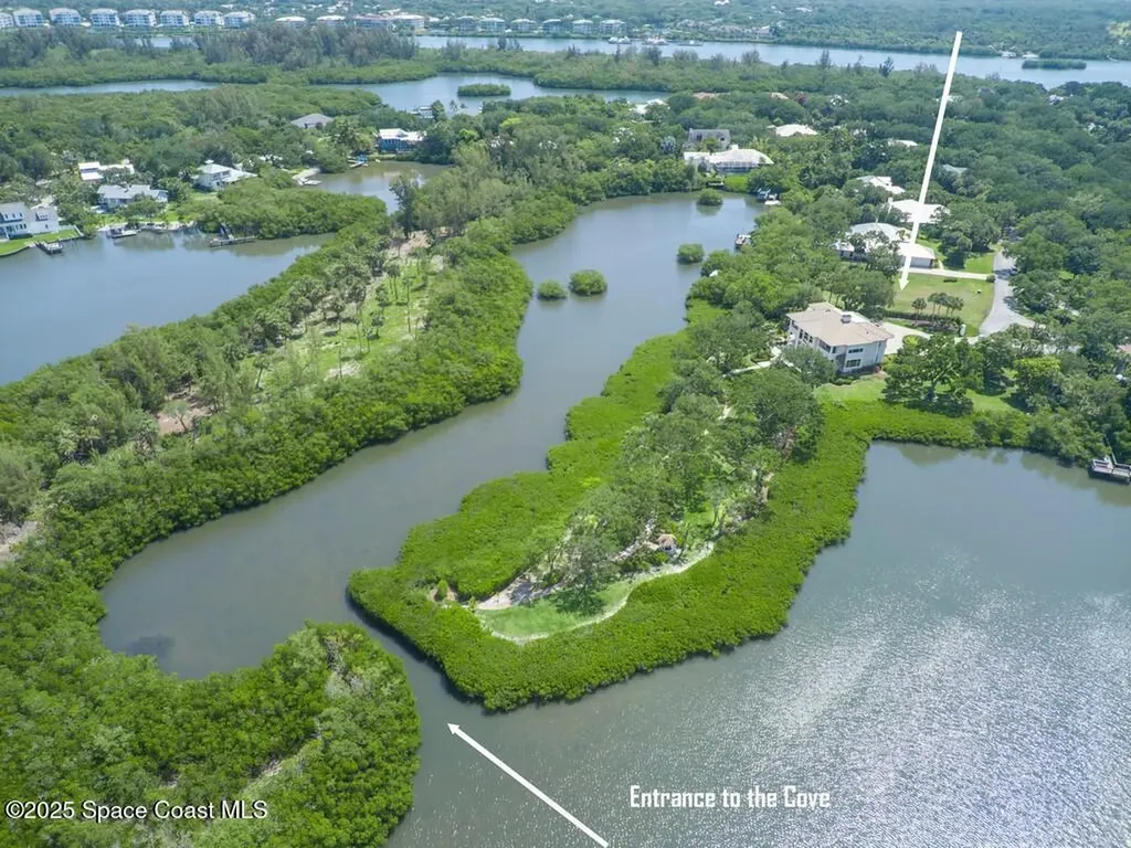 2660 Riverview Court Vero Beach FL 32963