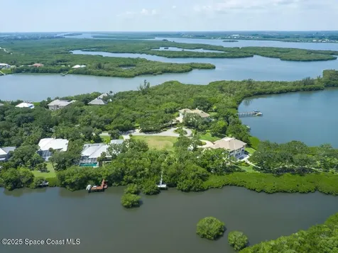 2660 Riverview Court Vero Beach FL 32963