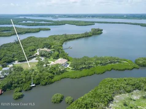 2660 Riverview Court Vero Beach FL 32963