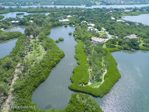2660 Riverview Court Vero Beach FL 32963