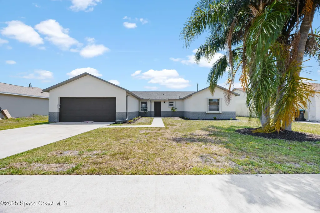 1239 Van Tassell Trail NE Palm Bay FL 32905