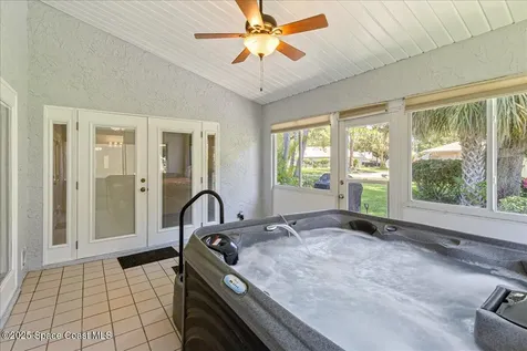 615 Lakewood Lane Titusville FL 32780