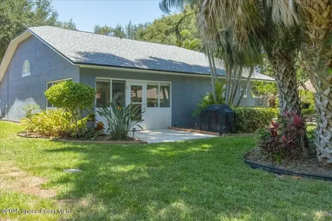615 Lakewood Lane Titusville FL 32780