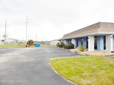 4600 Lipscomb Street NE Palm Bay FL 32905