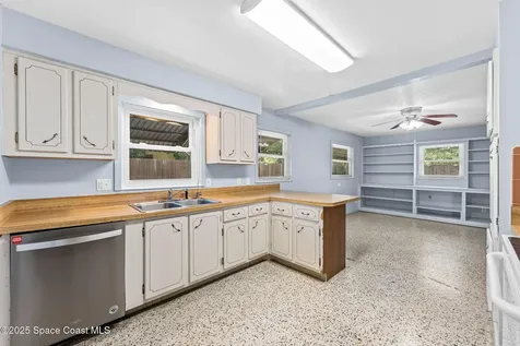 180 Melbourne Avenue Merritt Island FL 32953