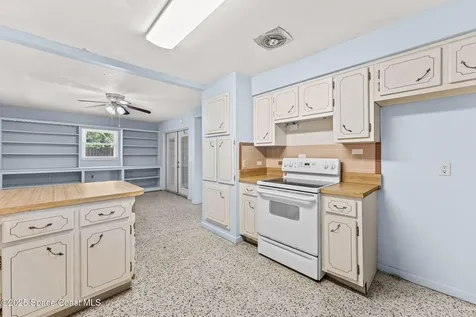 180 Melbourne Avenue Merritt Island FL 32953