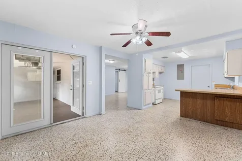 180 Melbourne Avenue Merritt Island FL 32953