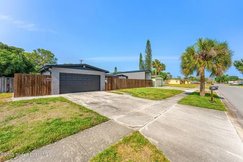 180 Melbourne Avenue Merritt Island FL 32953