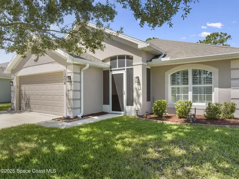 1206 Briarcliff Court Sebastian FL 32958