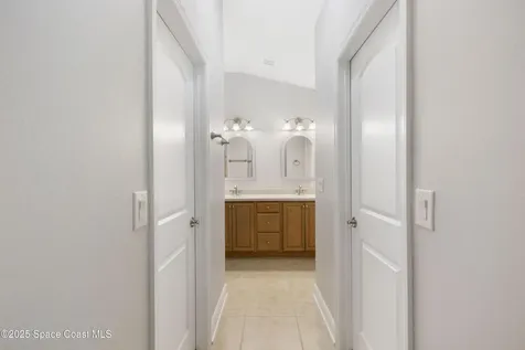 1206 Briarcliff Court Sebastian FL 32958