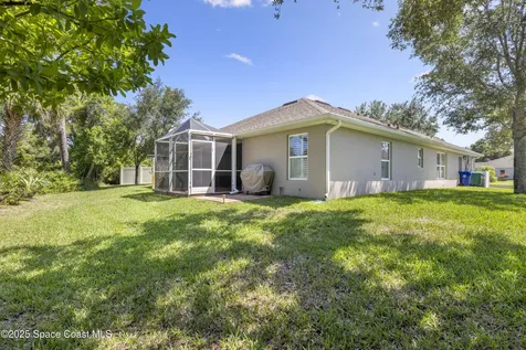 1206 Briarcliff Court Sebastian FL 32958
