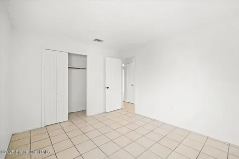 326 Brescia Street NE Palm Bay FL 32907