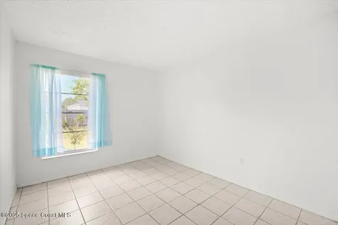 326 Brescia Street NE Palm Bay FL 32907