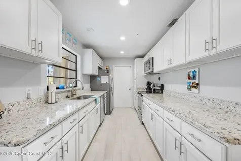 431 Harrisburg Street SW Palm Bay FL 32908