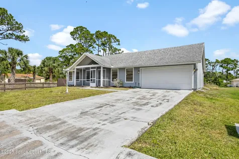 431 Harrisburg Street SW Palm Bay FL 32908