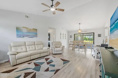 431 Harrisburg Street SW Palm Bay FL 32908