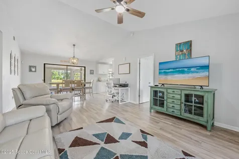 431 Harrisburg Street SW Palm Bay FL 32908
