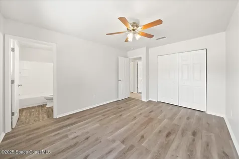 950 Hooper Avenue NE Palm Bay FL 32905