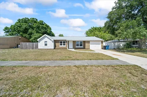 950 Hooper Avenue NE Palm Bay FL 32905