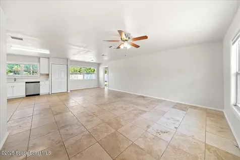 950 Hooper Avenue NE Palm Bay FL 32905