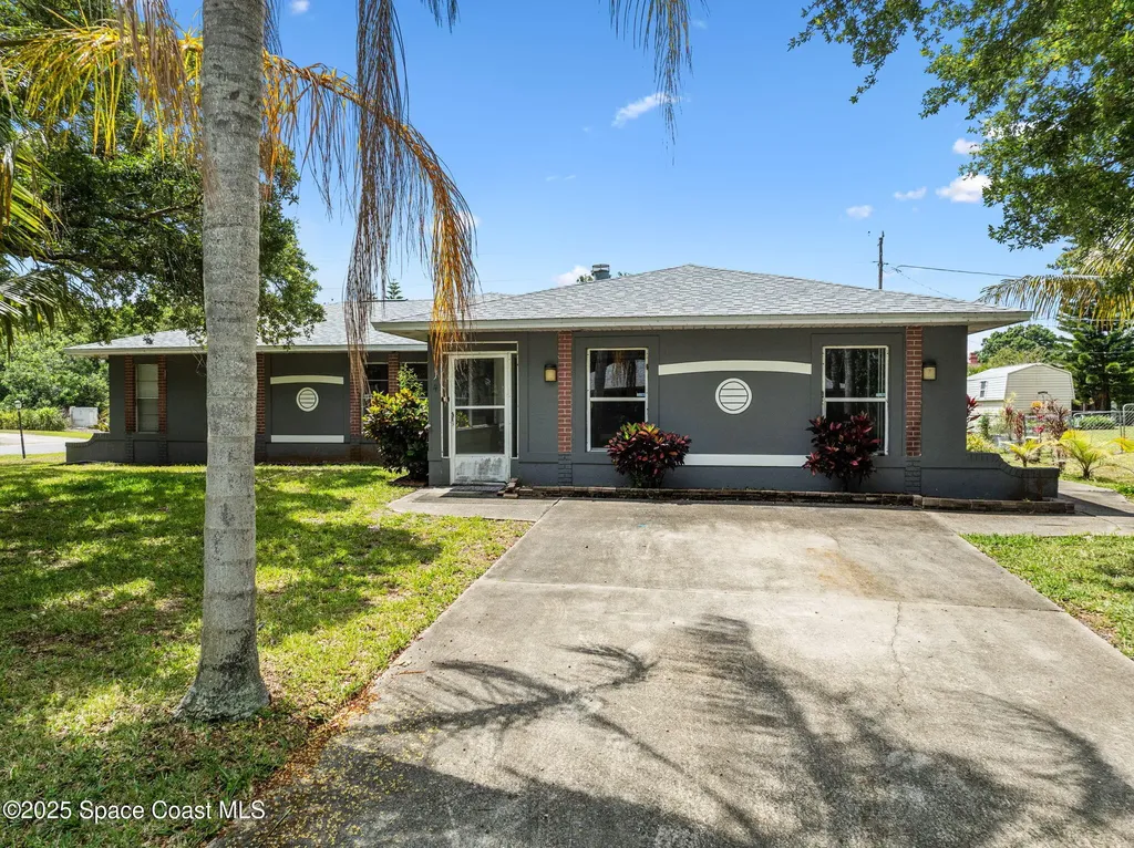 1554 Nona Street NE Palm Bay FL 32907