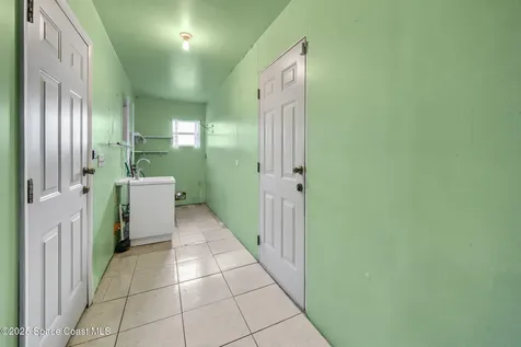 1554 Nona Street NE Palm Bay FL 32907