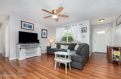 1037 Abagail Drive Deltona FL 32725