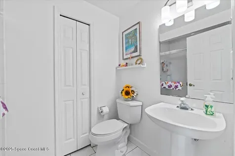 1085 Mercedes Drive Merritt Island FL 32952