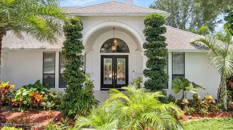 1085 Mercedes Drive Merritt Island FL 32952