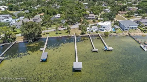 1085 Mercedes Drive Merritt Island FL 32952