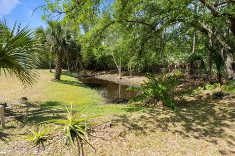 2530 State Street Melbourne FL 32904