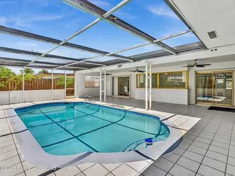 5118 Adams Street Hollywood FL 33021