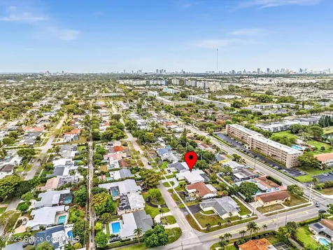5118 Adams Street Hollywood FL 33021