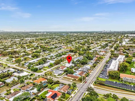 5118 Adams Street Hollywood FL 33021