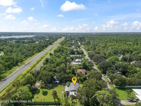 9633 Honeysuckle Drive Sebastian FL 32976