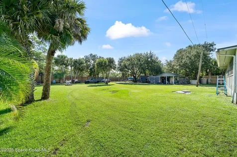 9633 Honeysuckle Drive Sebastian FL 32976