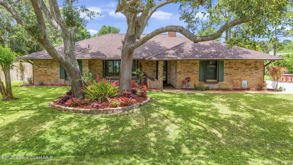 561 Klamath Street NE Palm Bay FL 32907