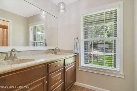 561 Klamath Street NE Palm Bay FL 32907