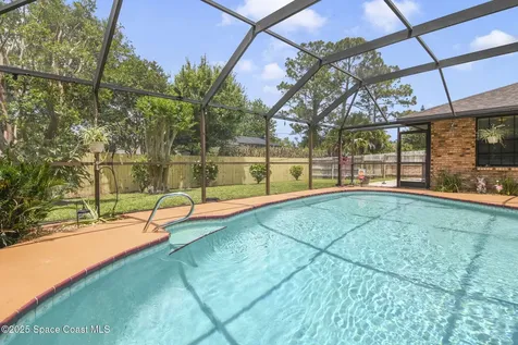 561 Klamath Street NE Palm Bay FL 32907