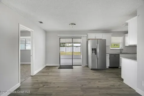 670 23rd Place SW Vero Beach FL 32962